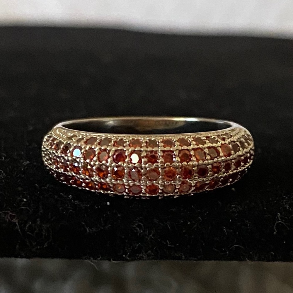 STAMP S925 SILVER GARNET BAND RING - Picture 7 of 7